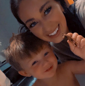 Meet your Posher, Sara